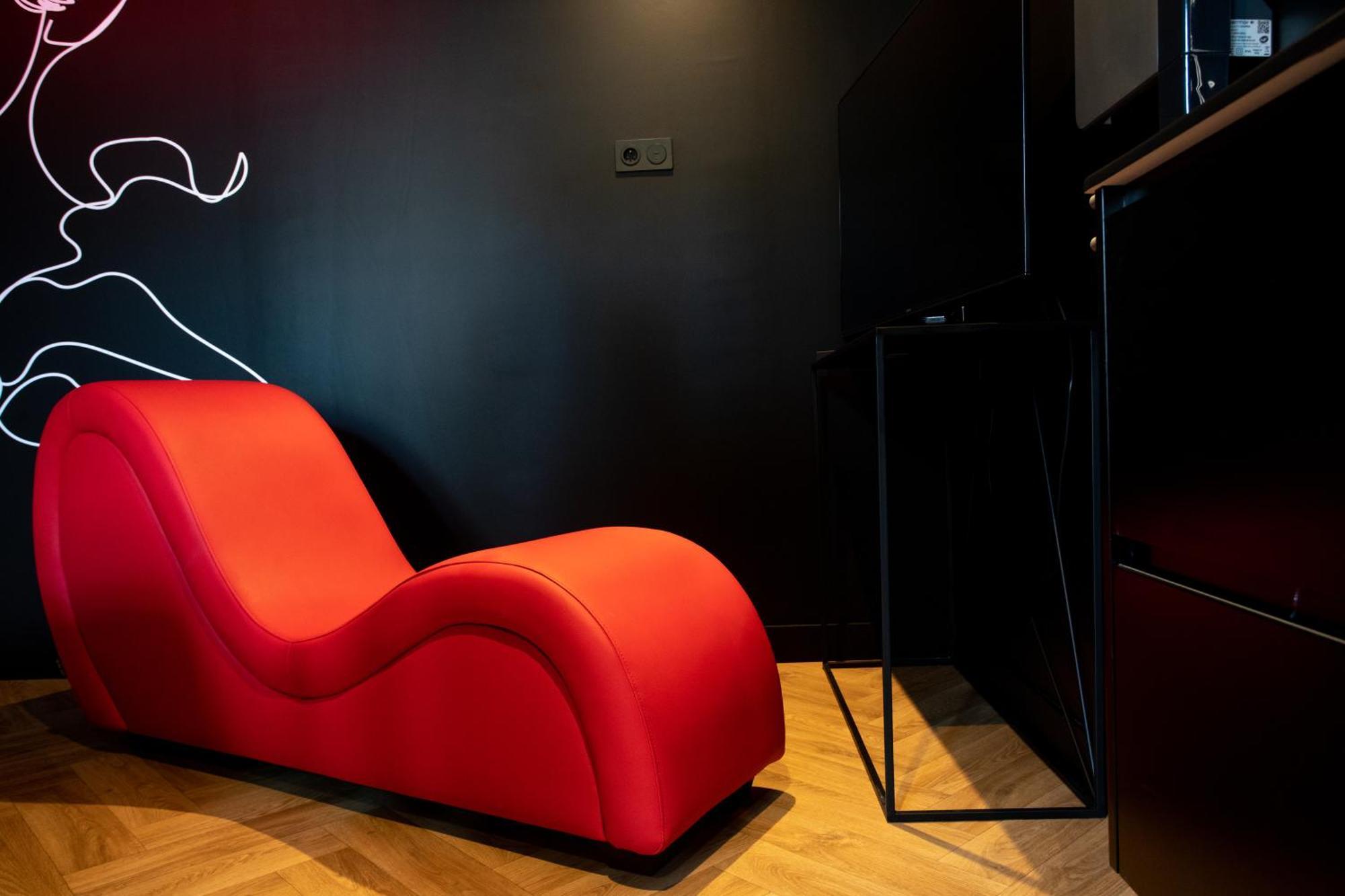 La Suite Spa & Cinema Saint-Lambert-du-Lattay ภายนอก รูปภาพ