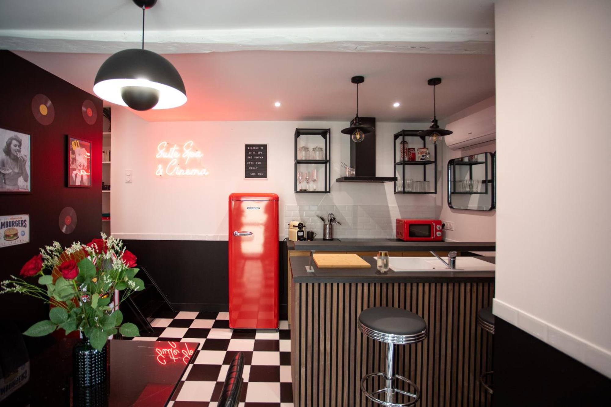 La Suite Spa & Cinema Saint-Lambert-du-Lattay ภายนอก รูปภาพ